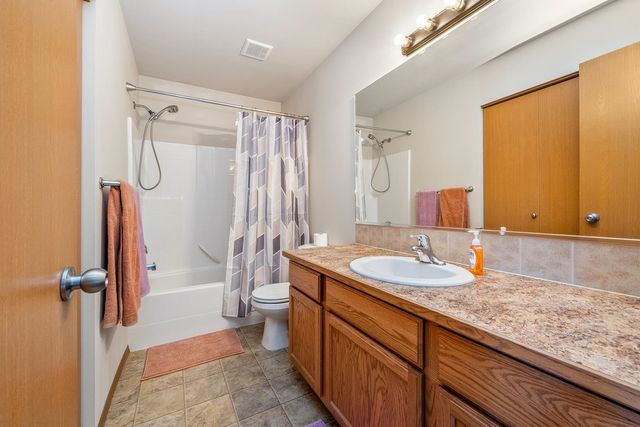 9815 E Springfield Ln, Spokane Valley, WA 99206