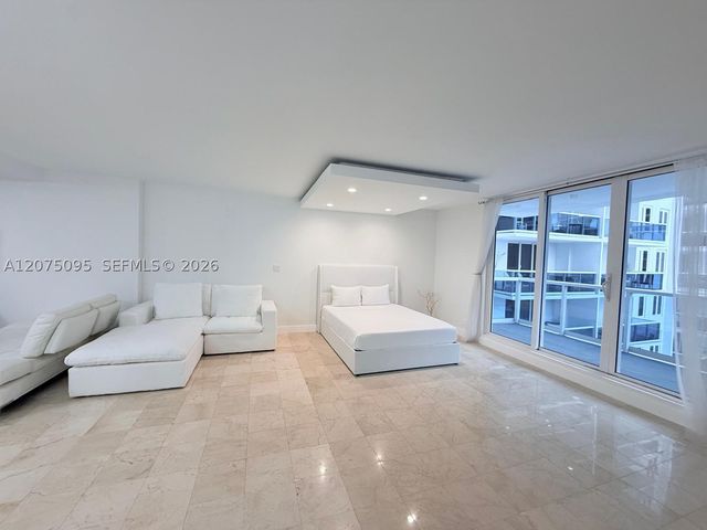 2301 Collins Ave 621, Miami Beach, FL 33139