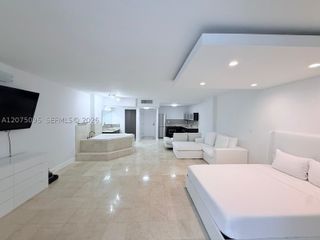 2301 Collins Ave 621, Miami Beach, FL 33139