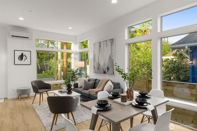 1203 H N Allen Place, Seattle, WA 98103