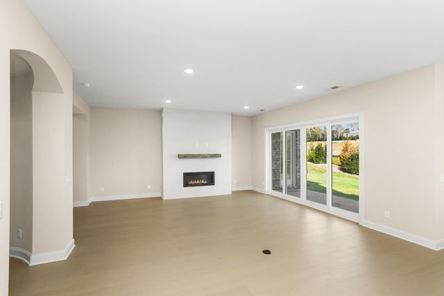 5965 Hunt Valley Dr, Spring Hill, TN 37174