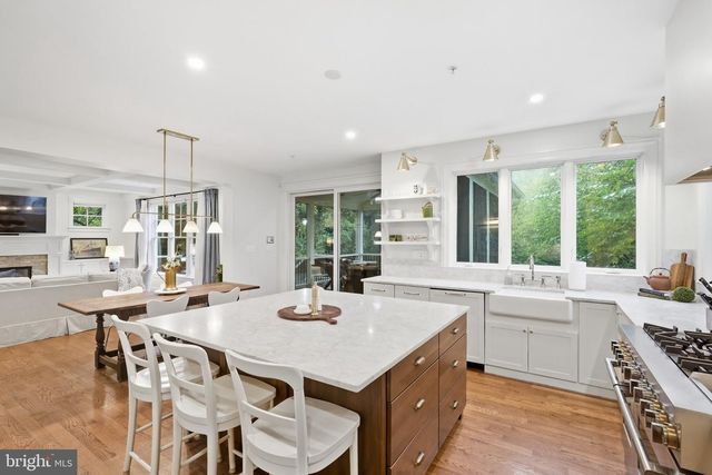 5813 IPSWICH RD, Bethesda, MD 20814
