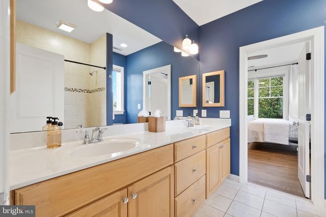 5813 IPSWICH RD, Bethesda, MD 20814
