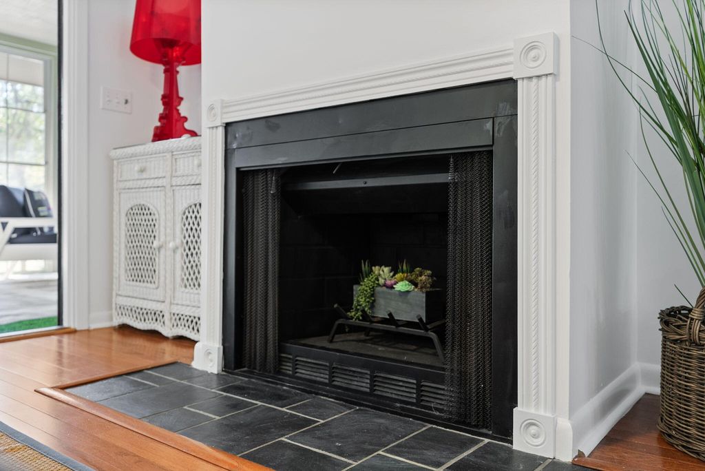 Image 10 of property listing at 1158 Summerwind Lane, Seabrook Island, SC 29455