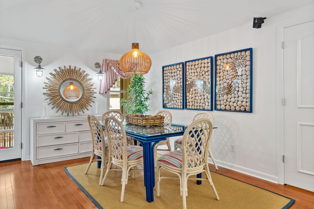 Image 5 of property listing at 1158 Summerwind Lane, Seabrook Island, SC 29455