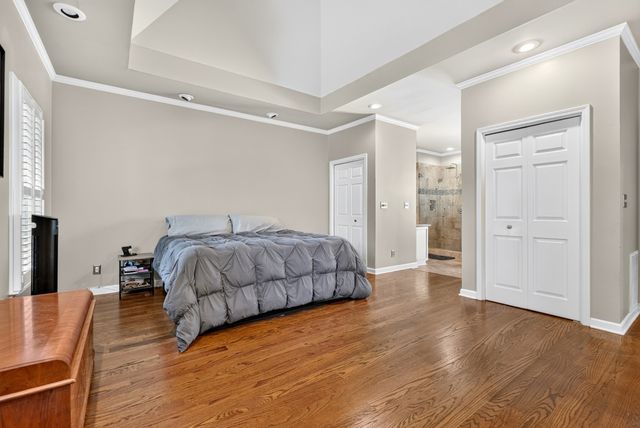 2706 Wakefield Dr, Clarksville, TN 37043