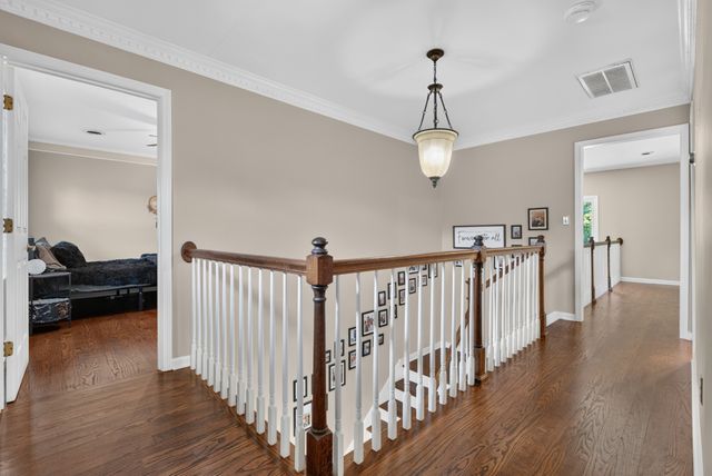 2706 Wakefield Dr, Clarksville, TN 37043