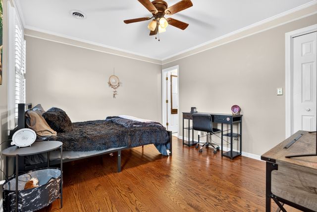2706 Wakefield Dr, Clarksville, TN 37043