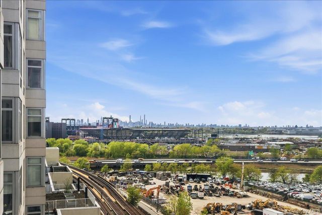 4026 College Point Boulevard 11E, Flushing, NY 11354