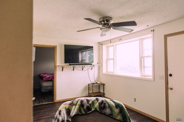 1011 LEMMON AVE, Rapid City, SD 57701