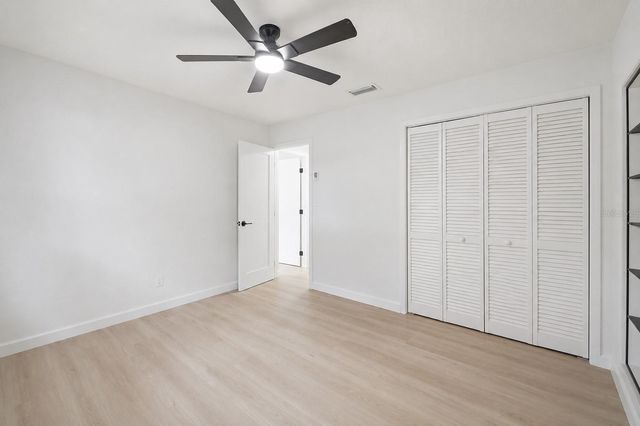 6470 26TH AVENUE N, St Petersburg, FL 33710