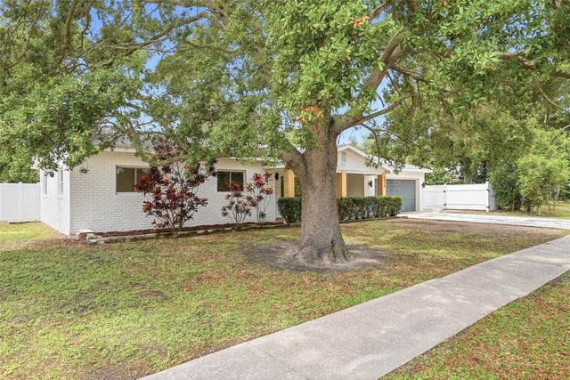 6470 26TH AVENUE N, St Petersburg, FL 33710