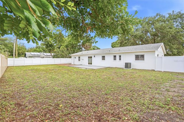6470 26TH AVENUE N, St Petersburg, FL 33710