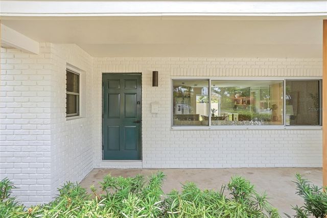 6470 26TH AVENUE N, St Petersburg, FL 33710