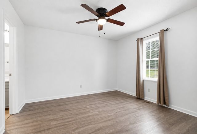 645 Wildwood Trce, Winchester, TN 37398