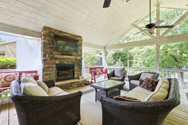 645 Wildwood Trce, Winchester, TN 37398