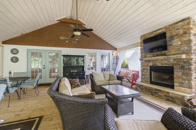 645 Wildwood Trce, Winchester, TN 37398