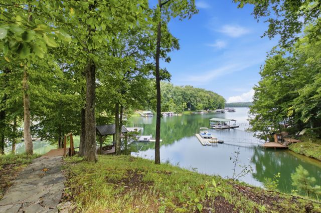 645 Wildwood Trce, Winchester, TN 37398