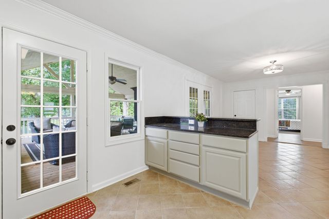 645 Wildwood Trce, Winchester, TN 37398