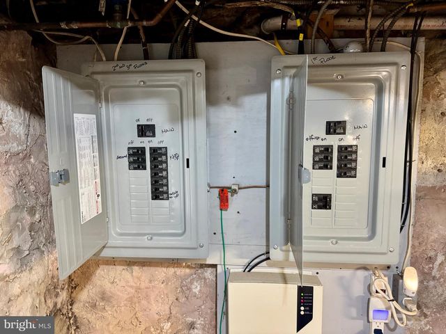 1131 COTTMAN AVE, Philadelphia, PA 19111