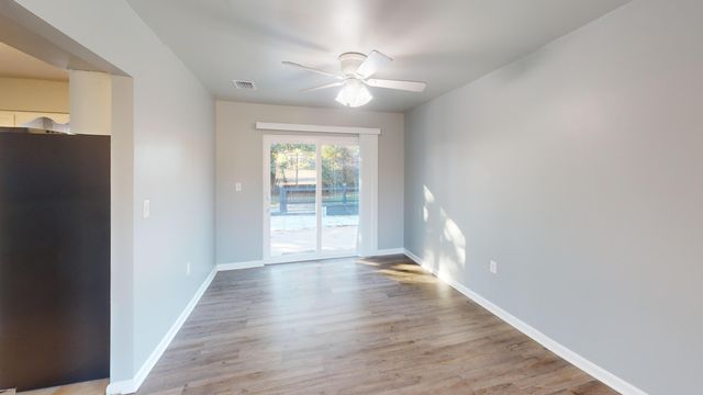 911 Rue De La Savoie, Mary Esther, FL 32569