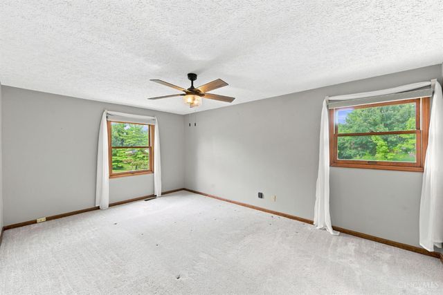 6980 Dovehill Lane, Green Twp, OH 45248