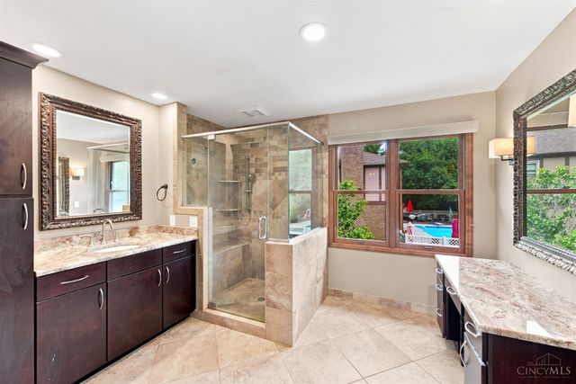 6980 Dovehill Lane, Green Twp, OH 45248
