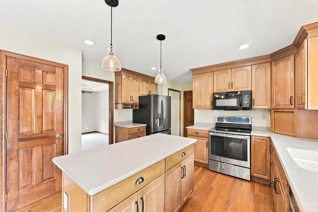 6980 Dovehill Lane, Green Twp, OH 45248