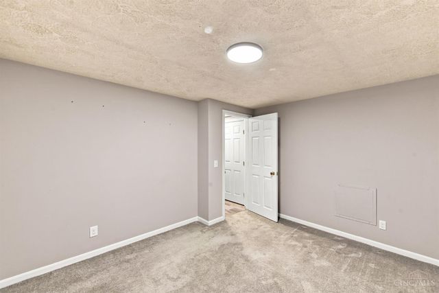 6980 Dovehill Lane, Green Twp, OH 45248