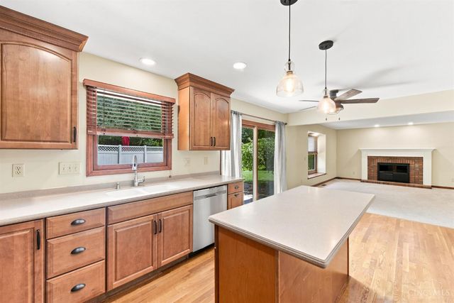 6980 Dovehill Lane, Green Twp, OH 45248