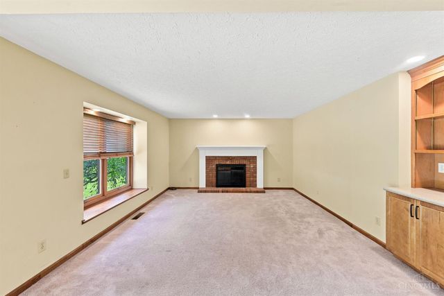 6980 Dovehill Lane, Green Twp, OH 45248