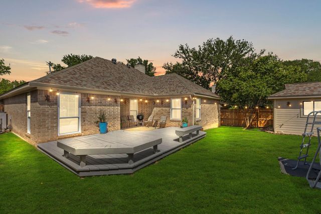 1109 Perkins ST, San Marcos, TX 78666