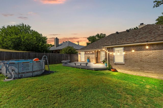 1109 Perkins ST, San Marcos, TX 78666