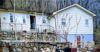 439 Midland Avenue, Belle, WV 25015