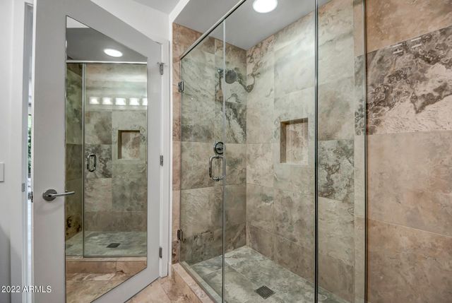 7121 E RANCHO VISTA Drive 1004, Scottsdale, AZ 85251