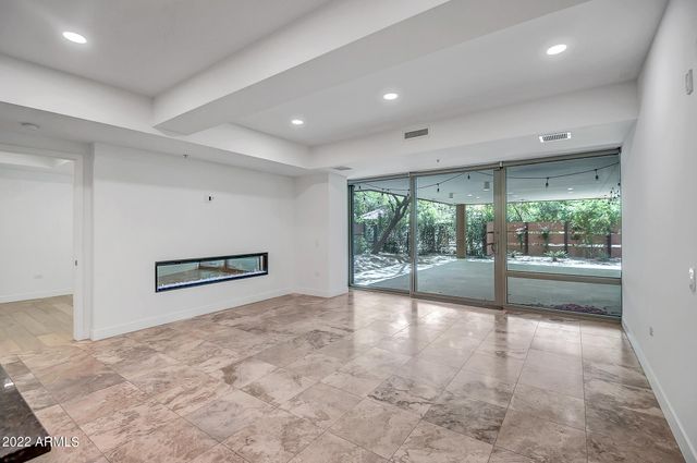 7121 E RANCHO VISTA Drive 1004, Scottsdale, AZ 85251