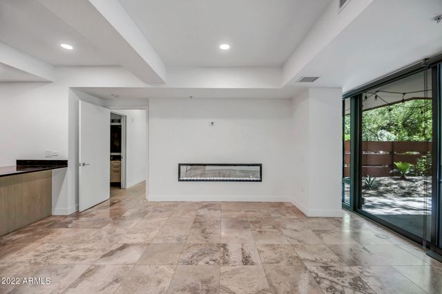 7121 E RANCHO VISTA Drive 1004, Scottsdale, AZ 85251