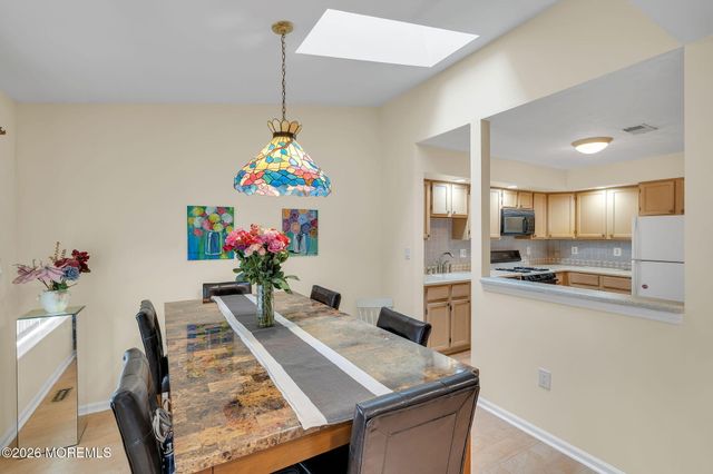 24 Catherine Court, South Amboy, NJ 08879