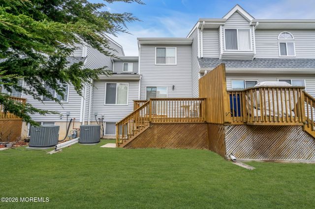 24 Catherine Court, South Amboy, NJ 08879