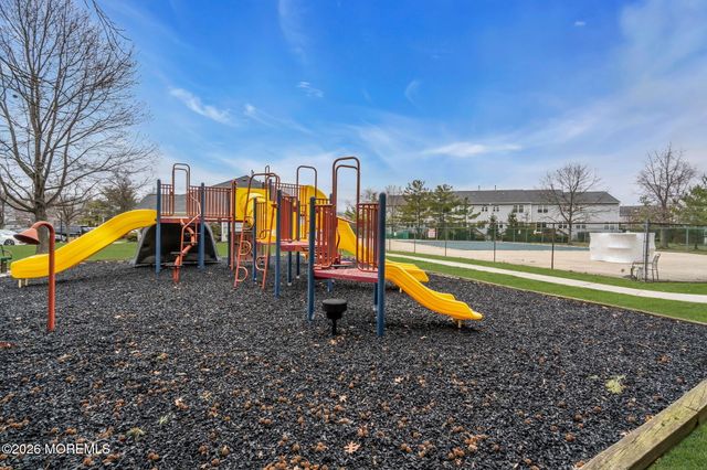 24 Catherine Court, South Amboy, NJ 08879