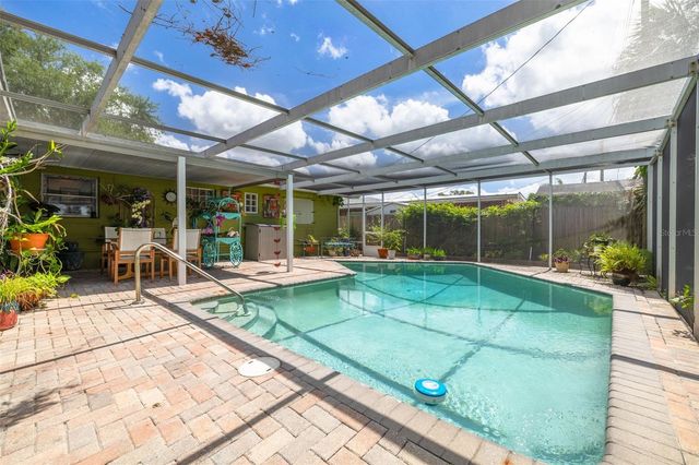 12698 81ST AVENUE, Seminole, FL 33776