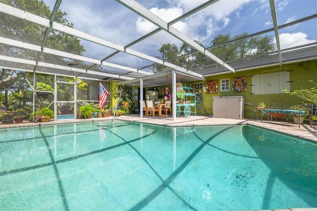 12698 81ST AVENUE, Seminole, FL 33776