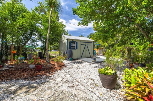 12698 81ST AVENUE, Seminole, FL 33776