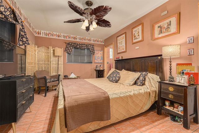 12698 81ST AVENUE, Seminole, FL 33776
