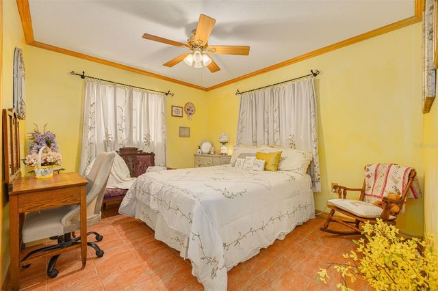 12698 81ST AVENUE, Seminole, FL 33776