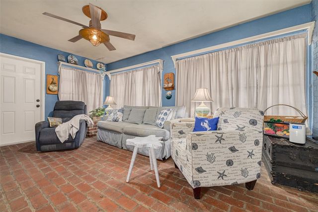 12698 81ST AVENUE, Seminole, FL 33776