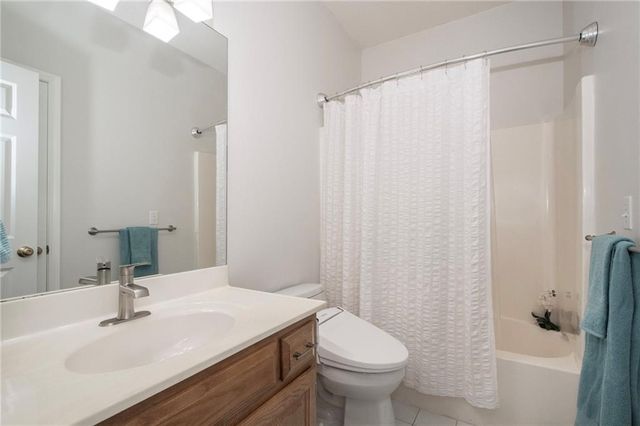 12831 Cambridge Road, Leawood, KS 66209