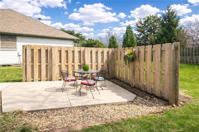 12831 Cambridge Road, Leawood, KS 66209