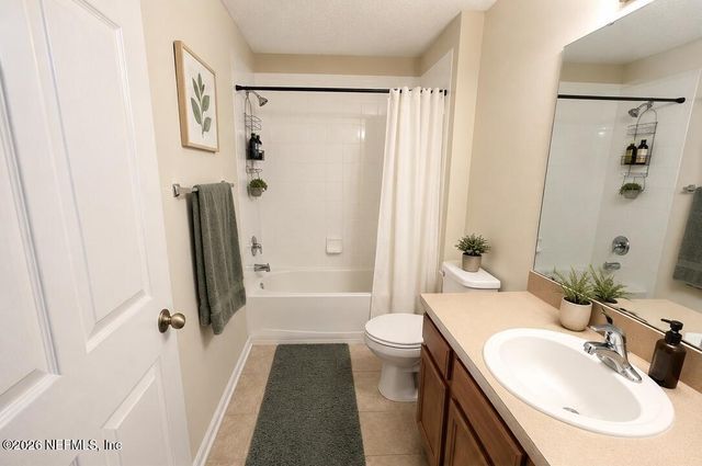 575 OAKLEAF PLANTATION Parkway 816, Orange Park, FL 32065