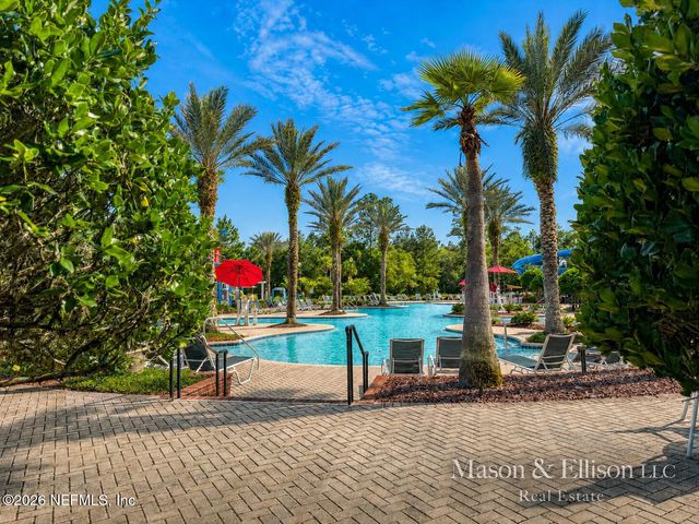 575 OAKLEAF PLANTATION Parkway 816, Orange Park, FL 32065
